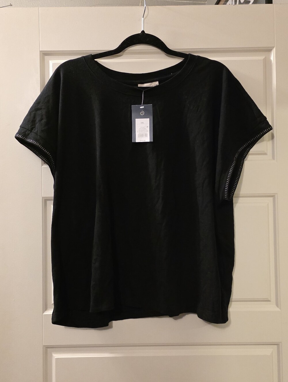 Black Women's Short Sleeve Top With Sleeve Detail Size XXL